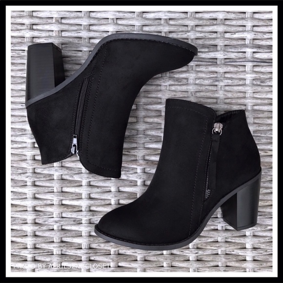 BLACK ANKLE BOOTIES VEGAN SUEDE MOTO BOOTS A3C - Picture 3 of 8